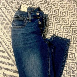 NWT lucky brand jeans Bridgett high rise 4/27
